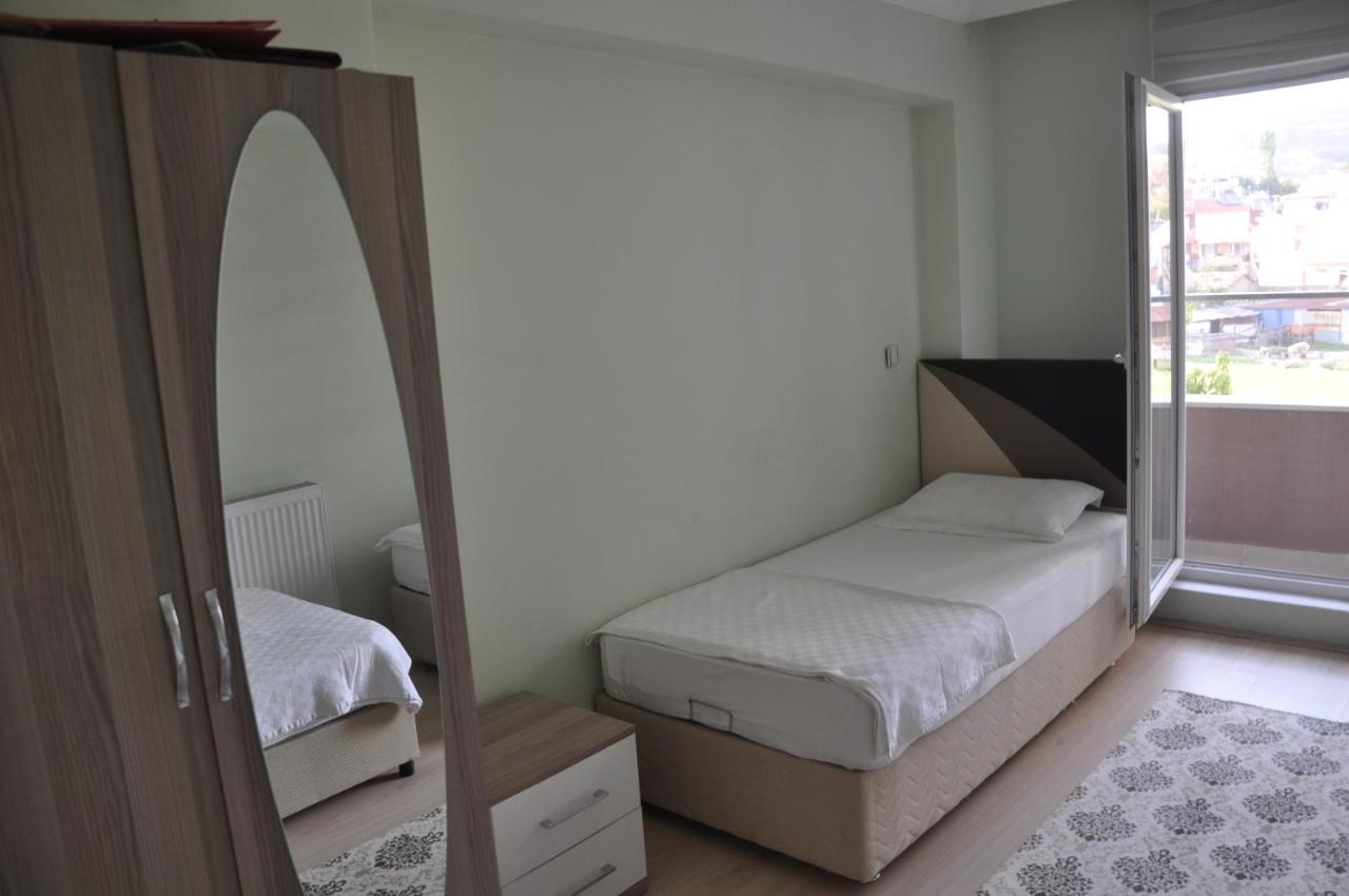 Balci Apartment Ечеабат Екстериор снимка