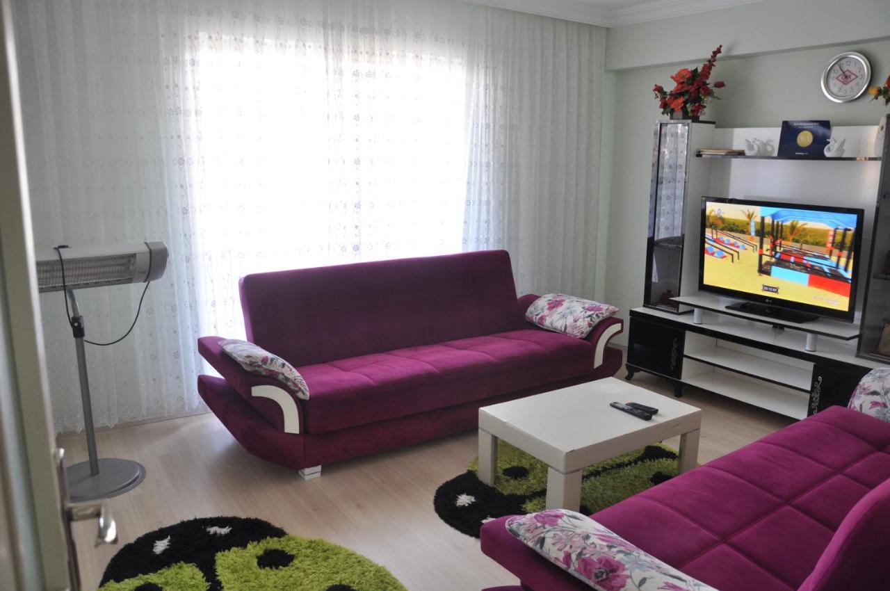 Balci Apartment Ечеабат Екстериор снимка