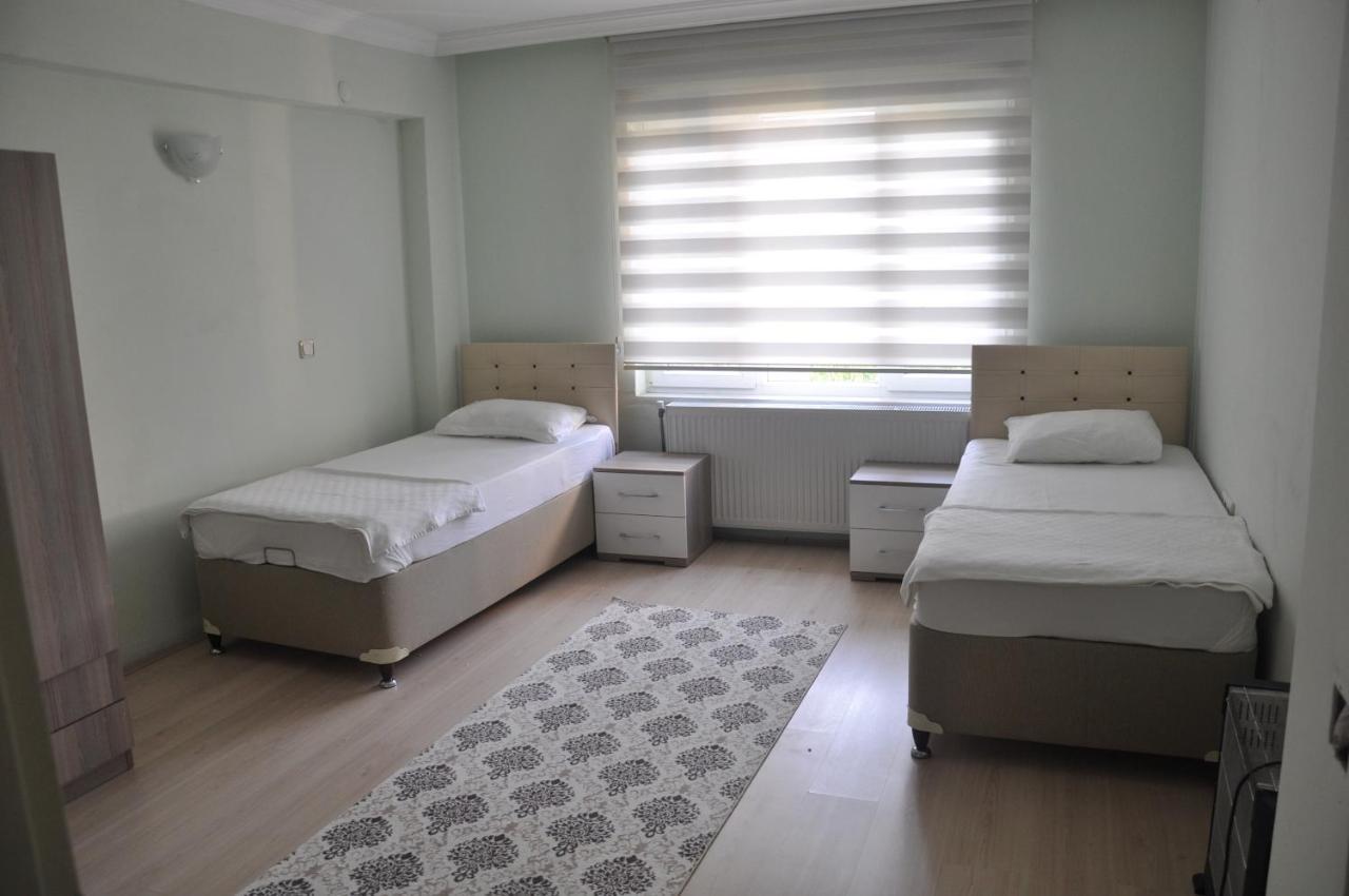 Balci Apartment Ечеабат Екстериор снимка
