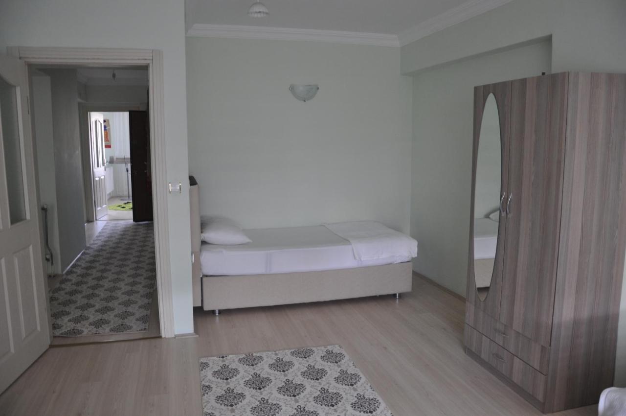 Balci Apartment Ечеабат Екстериор снимка