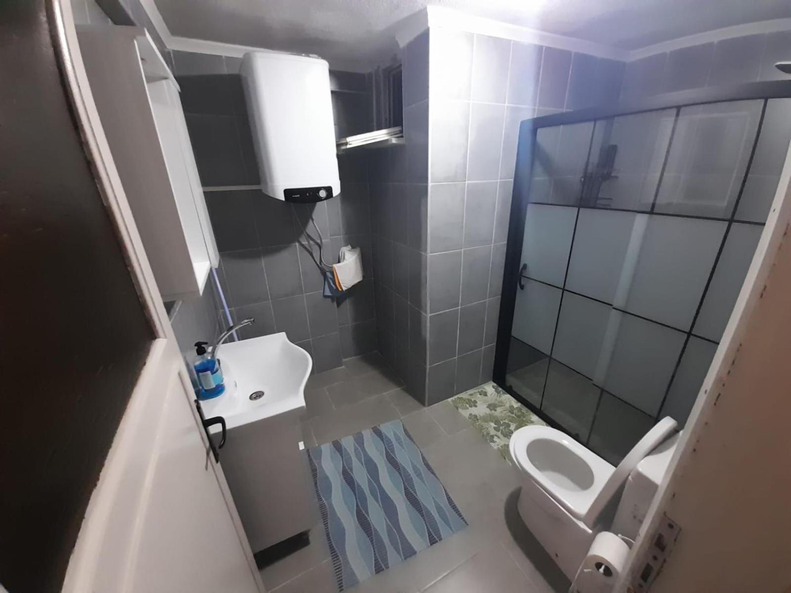 Balci Apartment Ечеабат Екстериор снимка